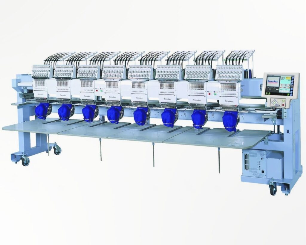 Máquina de bordar de 8 cabezales marca Barudan