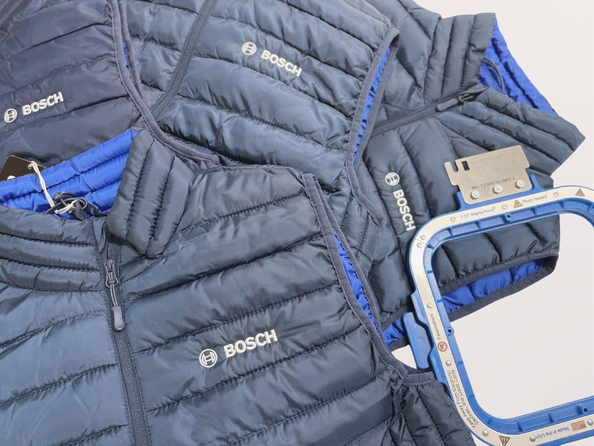 Chalecos personalizados con logotipo de marca bordado